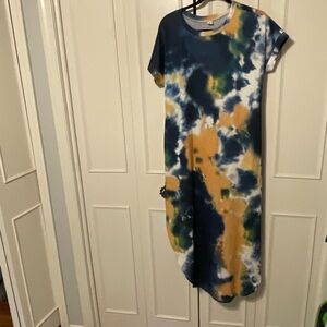 Tie-Dye Maxi Dress